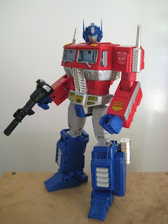 ChCse s blog Toy Review Transformers Masterpiece Optimus Prime